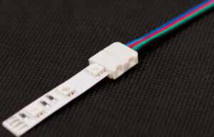 Złącze CLICK pojedyncze do taśmy LED RGB 10mm + przewód czterożyłowy