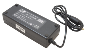 Desktop (class II) 12V/8,3A | + AC cable