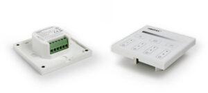 Mi-Light panel ścienny   dopuszkowy   ściemniacz 4-strefowy panel dotykowy  2.4G /zasilanie 230V, bezprzewodowy, zasięg 30m, 60s OFF/